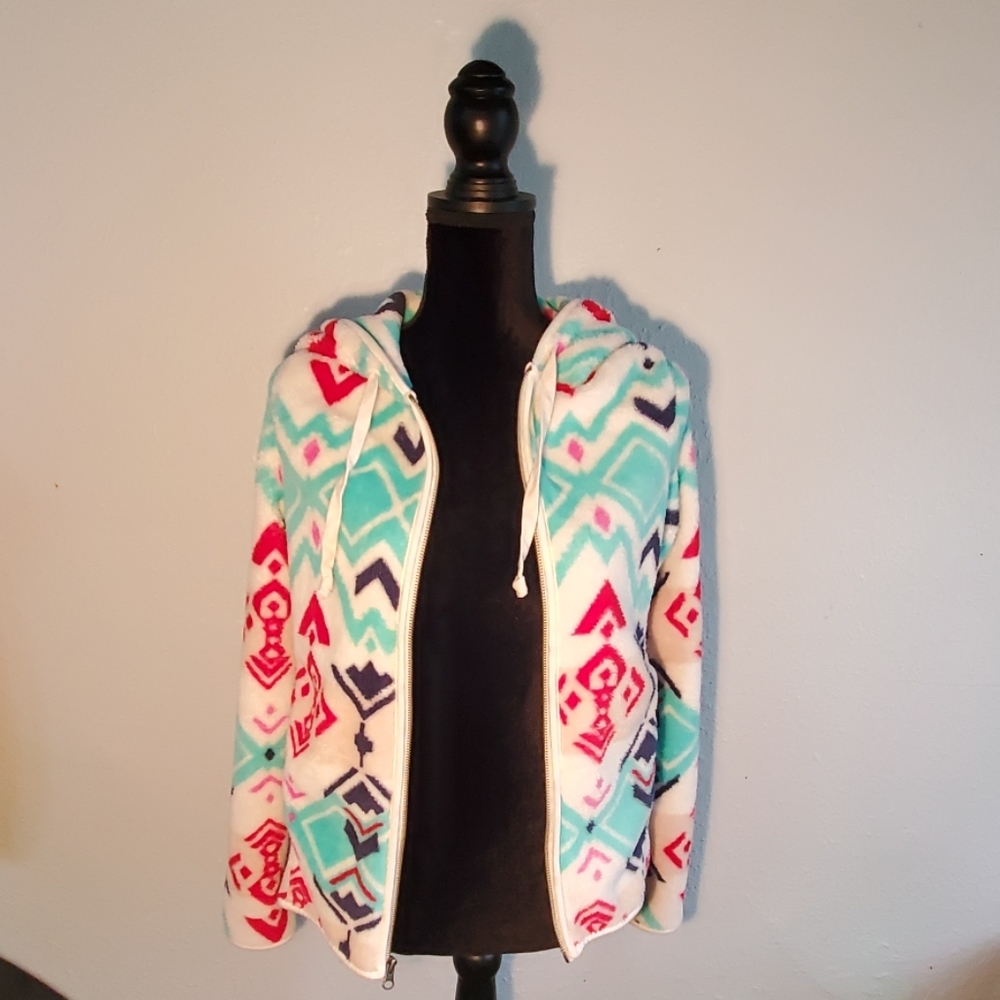 Mossimo aztec fluffy zipup